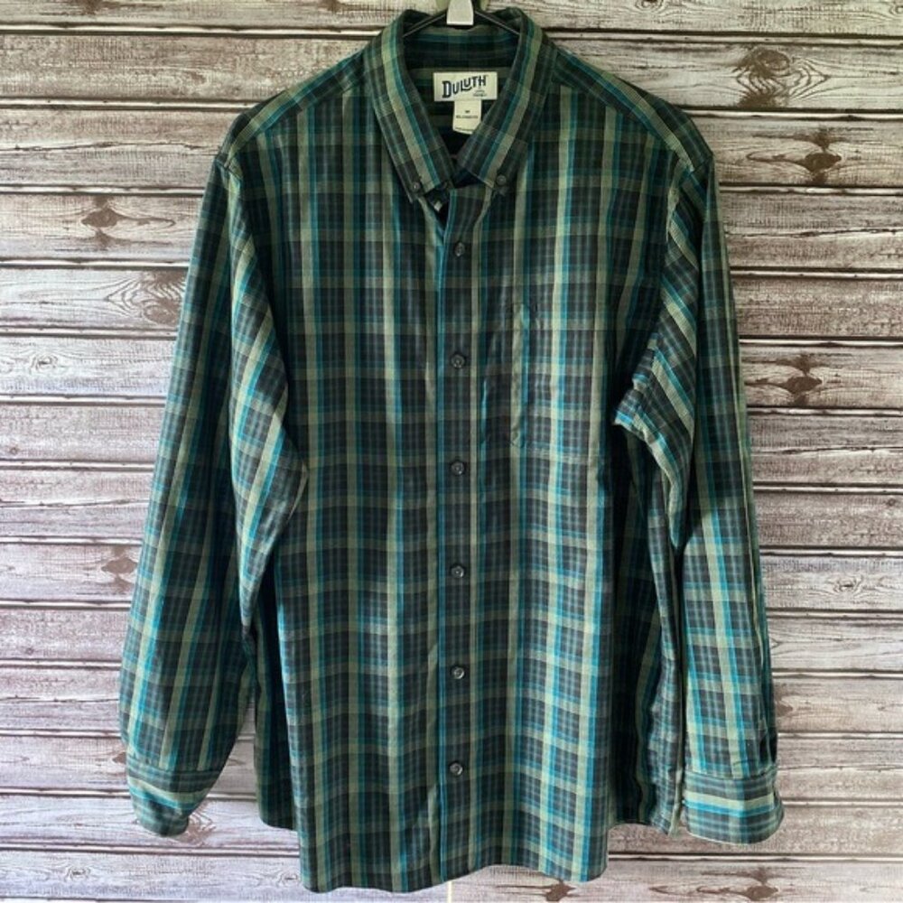 Duluth Trading Co. Men's Relaxed Fit Long-Sleeved Button-Down Shirt Size‎ M